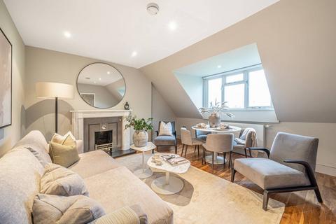 2 bedroom flat for sale, Netherhall Gardens, Hampstead, London, NW3