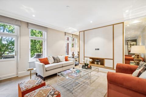 5 bedroom apartment for sale, Iverna Court, London, W8