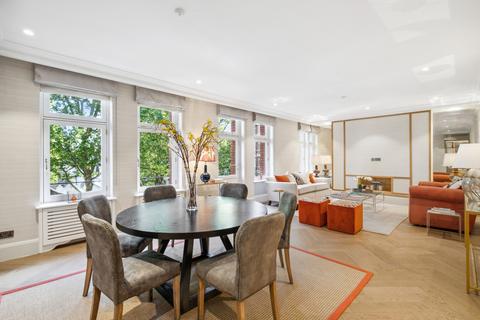 5 bedroom apartment for sale, Iverna Court, London, W8