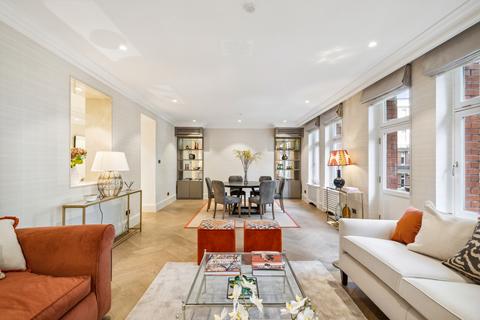 5 bedroom apartment for sale, Iverna Court, London, W8