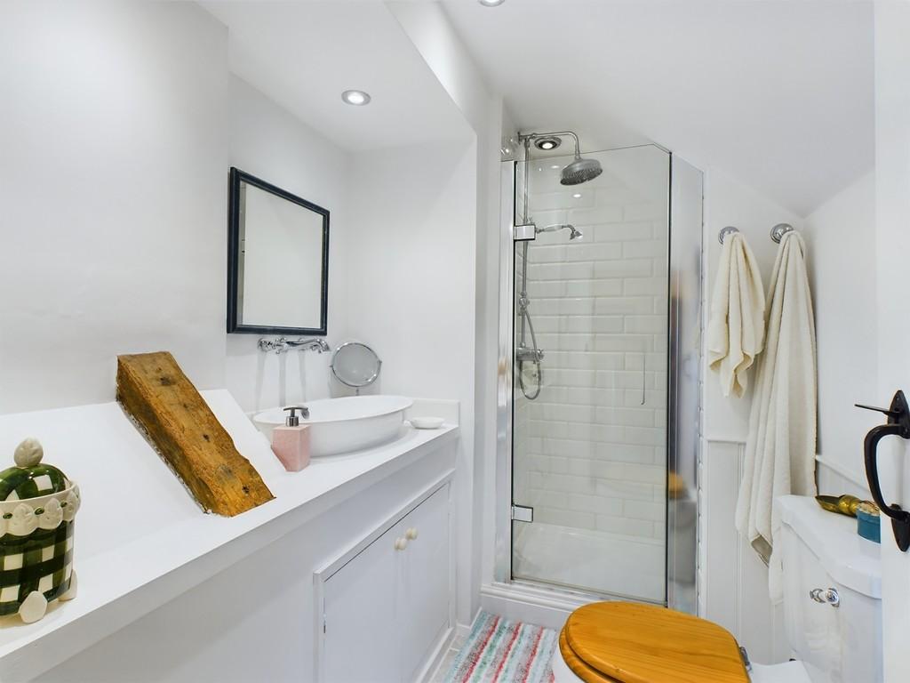 Family Shower Room