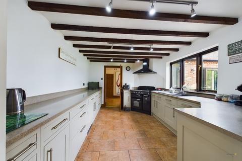 5 bedroom barn conversion for sale, Burton Road, Midway
