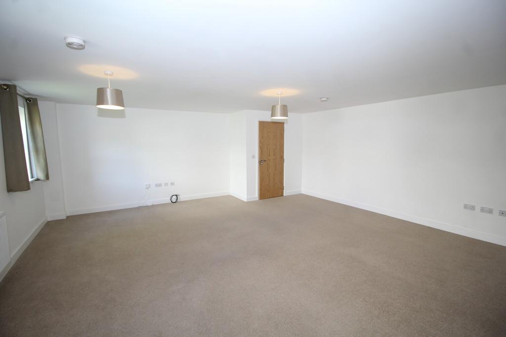 Turnberry Avenue, Ackworth, Ackworth, West Yorkshire 3 bed semi