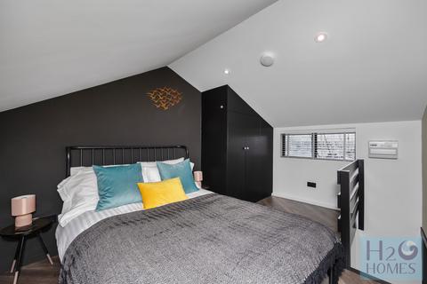 Studio for sale, Western Concourse, Brighton Marina Village, Brighton