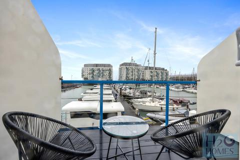 Studio for sale, Western Concourse, Brighton Marina Village, Brighton