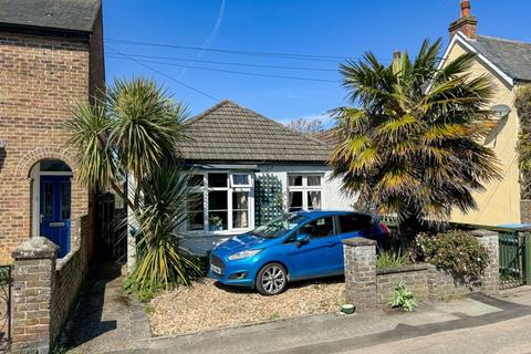 2 bedroom detached bungalow for sale, Felpham, West Sussex