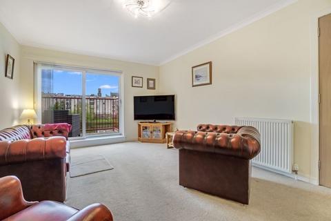 1 bedroom property for sale, 124 Strathayr Place, Ayr, KA8 0AY