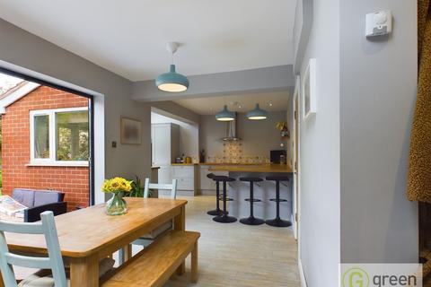 4 bedroom semi-detached house for sale, Willmott Road, Sutton Coldfield B75