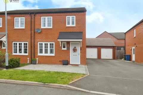 3 bedroom semi-detached house for sale, Coltsfoot Close, Tamworth B79