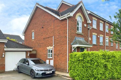 3 bedroom end of terrace house for sale, Richmond Drive, Sutton Coldfield B75