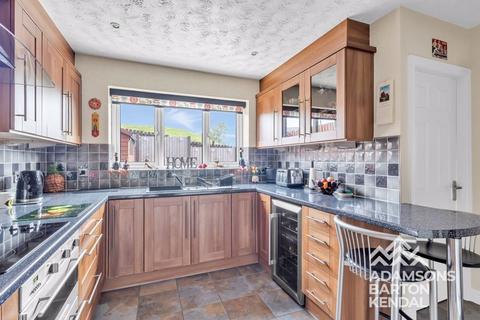 4 bedroom detached house for sale, Hillstone Avenue, Shawclough, Rochdale OL12