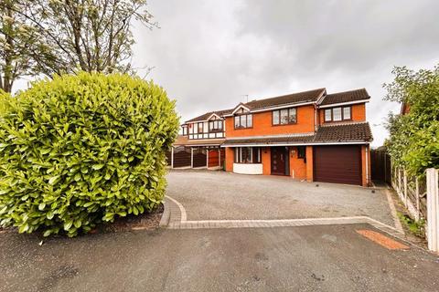 4 bedroom detached house for sale, Swallowdale, Shire Ridge, Walsall Wood, WS9 9RE