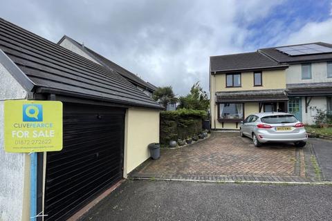 3 bedroom semi-detached house for sale, Parcandowr, Grampound Road