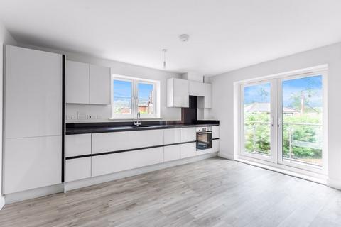 undefined, Owen Road, Godalming GU7