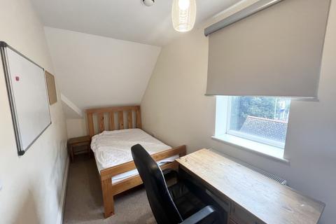 1 bedroom semi-detached house to rent, Polsloe Road, Exeter EX1