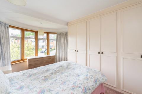 59 Parkway, Dorking, RH4 1ET