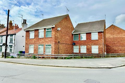 1 bedroom flat for sale, Wolfreton Court, Hull HU10