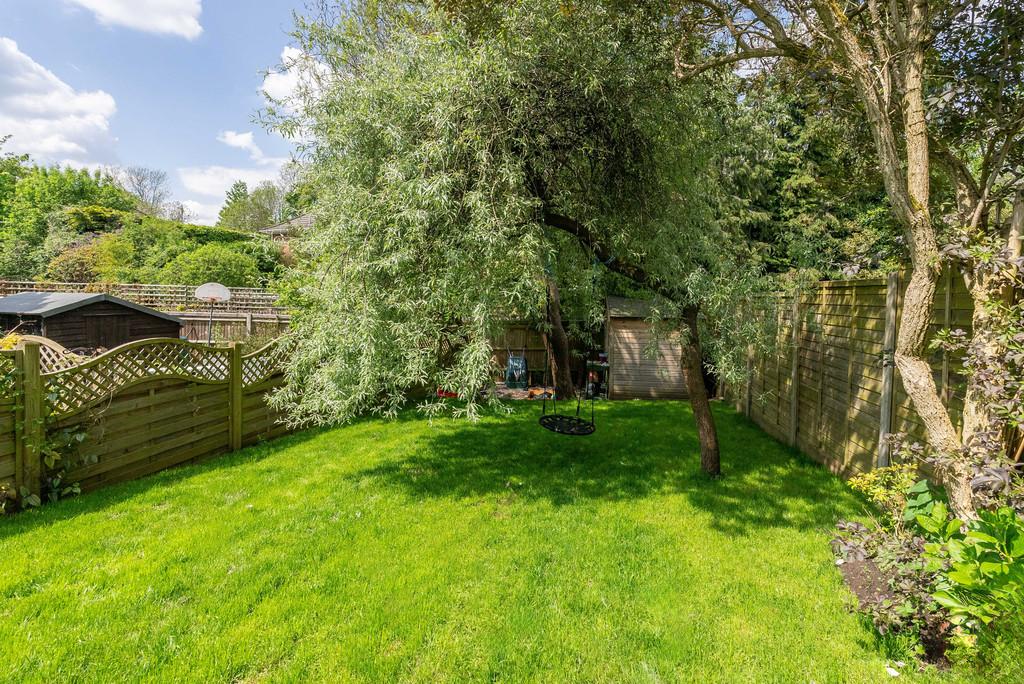 Deepdene Avenue Road, Dorking 3 bed semidetached house for sale £650,000