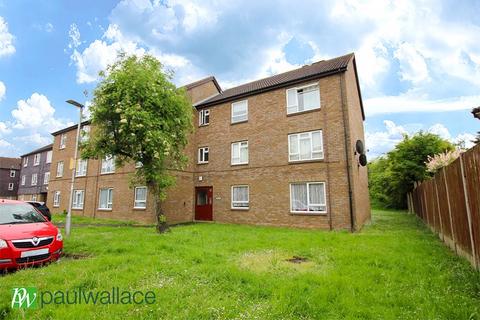 2 bedroom apartment for sale, Landau Way, Turnford