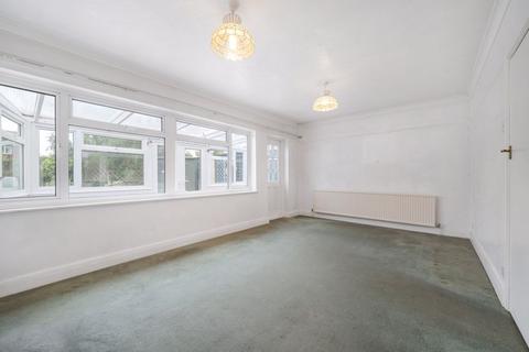 4 Melrose Crescent, Orpington, BR6 9NT