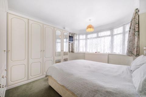 4 Melrose Crescent, Orpington, BR6 9NT