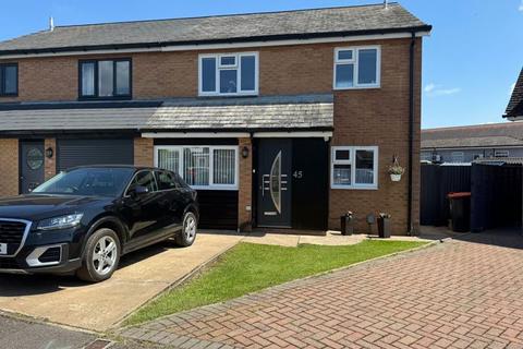 4 bedroom semi-detached house for sale, Watling Place, Dunstable