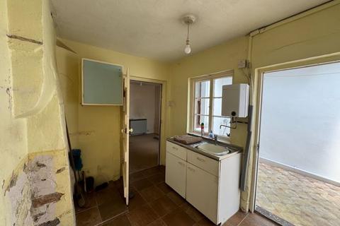 7 Blands Row, Pilning, Bristol, BS35 4NF
