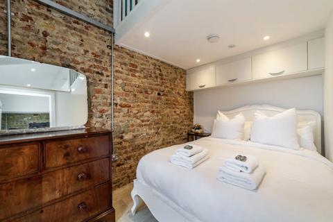 1 bedroom apartment for sale, Lauriston Road, London E9