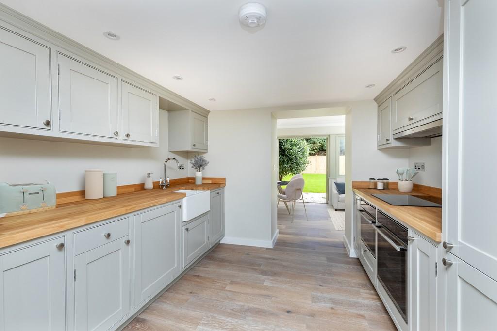 4 Courtwick Park Cottages Kitchen