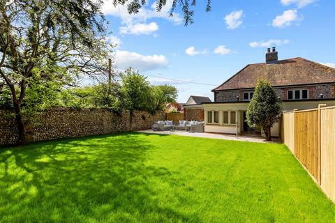 3 bedroom semi-detached house for sale, Courtwick Lane, Littlehampton