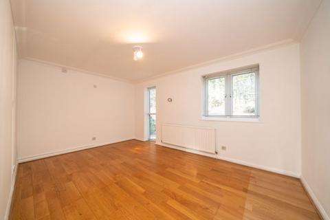 2 bedroom apartment for sale, The Willows, Rickmansworth WD3