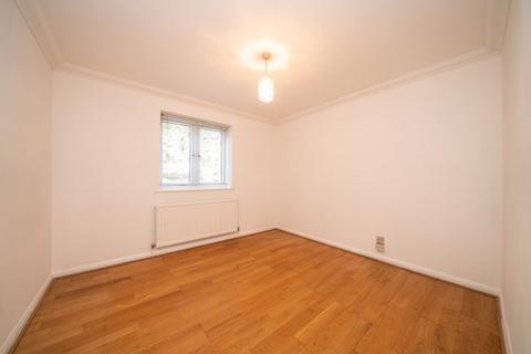 2 bedroom apartment for sale, The Willows, Rickmansworth WD3