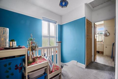 25 Prior Avenue, Sutton, SM2 5HY