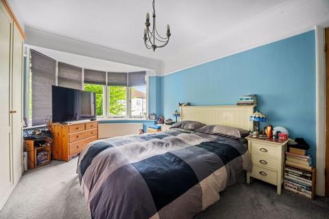 25 Prior Avenue, Sutton, SM2 5HY