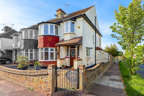4 bedroom semi-detached house for sale, Olive Avenue, Leigh-on-sea