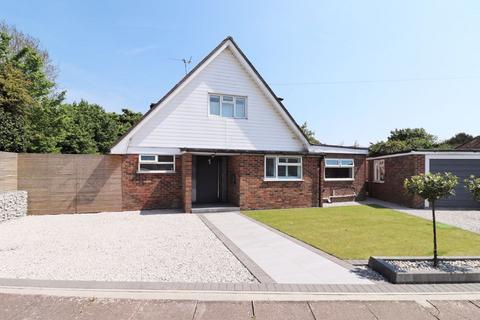 4 bedroom chalet for sale, Goodwood Road, Worthing