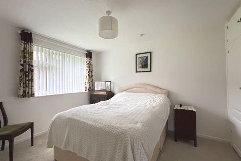 1 bedroom retirement property for sale, Little Walk, Longlevens, Gloucester, GL2 0UD