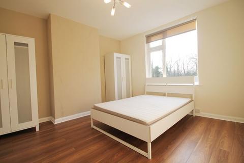 1 bedroom maisonette to rent, Ferrers Avenue