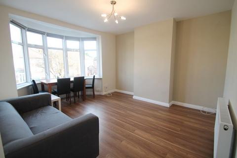 1 bedroom maisonette to rent, Ferrers Avenue