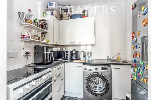 1 bedroom flat to rent, Adelaide Square, Bedford, MK40 2RW
