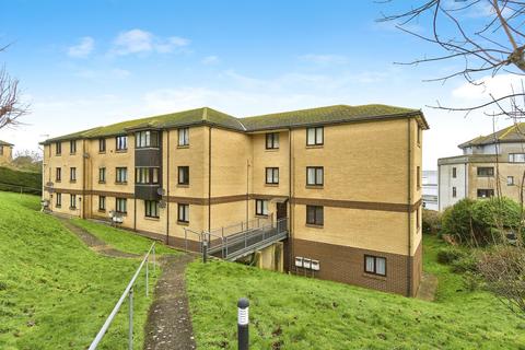 2 bedroom apartment to rent, East Mount Road, Shanklin