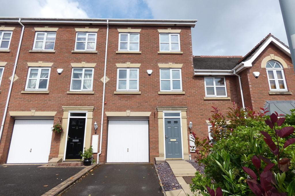 Langley Park Way, West Midlands B75 3 bed townhouse for sale £299,950