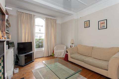 1 bedroom flat to rent, Dinsmore Road