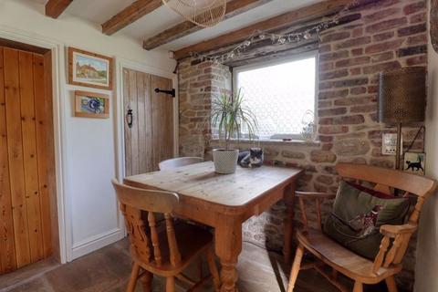 2 bedroom semi-detached house for sale, Church View, Alkborough
