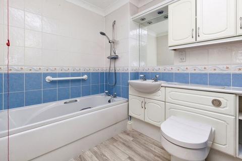 1 bedroom flat for sale, Albany Place, Egham TW20