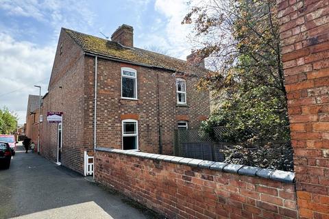 2 bedroom end of terrace house for sale, British School Gardens, Melton Mowbray