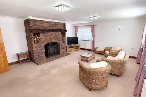 Pilgrims Place Barnhall Road, Tolleshunt Knights, Maldon, CM9 8HA