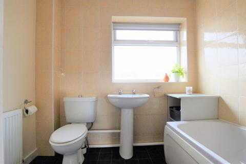 3 Unwin Green, South Witham, Grantham, NG33 5PY