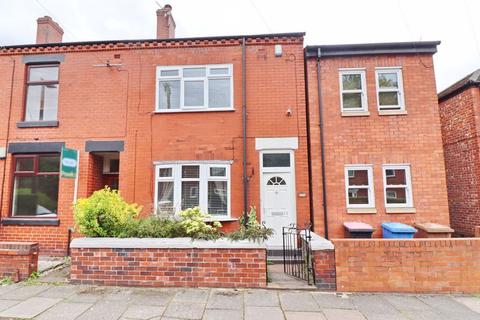 2 bedroom end of terrace house for sale, Chapel Road, Manchester M27