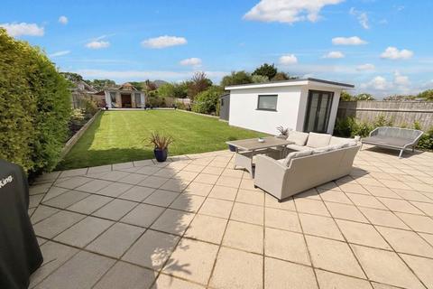 5 bedroom detached house for sale, CHRISTCHURCH